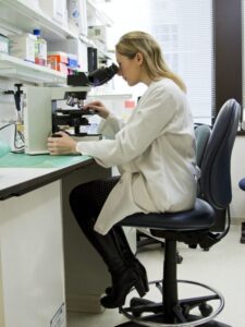 photo-1582719471384-894fbb16e074 (2)