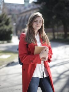 pexels-andrea-piacquadio-3793238 (1)